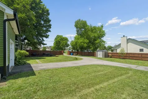300 Drake Street Goodlettsville TN 37072