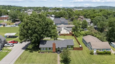300 Drake Street Goodlettsville TN 37072