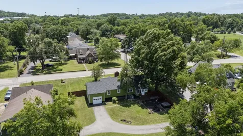 300 Drake Street Goodlettsville TN 37072