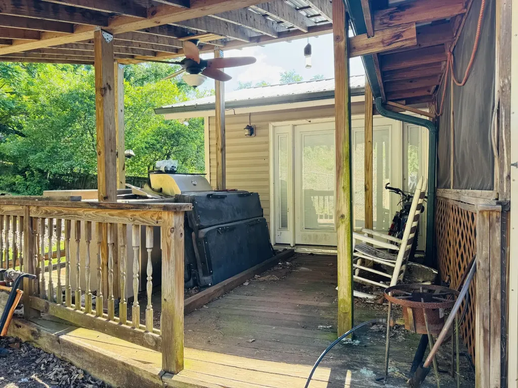 2250 Sylvania Avenue, SE Knoxville TN 37920