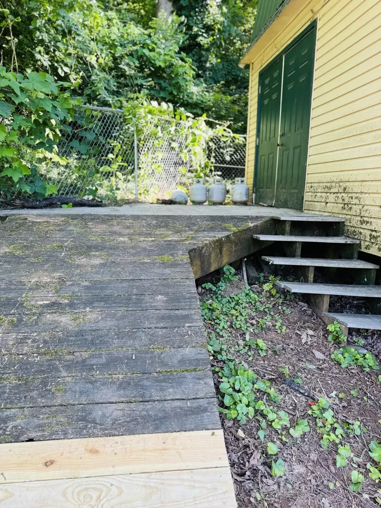 2250 Sylvania Avenue, SE Knoxville TN 37920