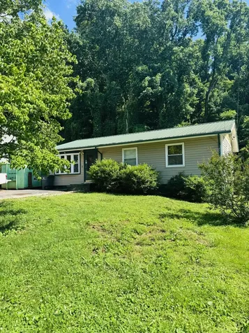 2250 Sylvania Avenue, SE Knoxville TN 37920