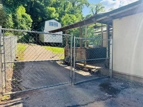 2250 Sylvania Avenue, SE Knoxville TN 37920