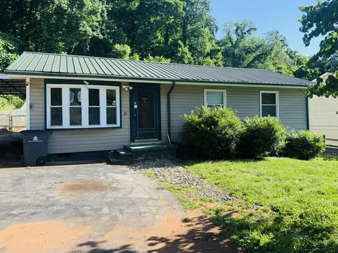 2250 Sylvania Avenue, SE Knoxville TN 37920