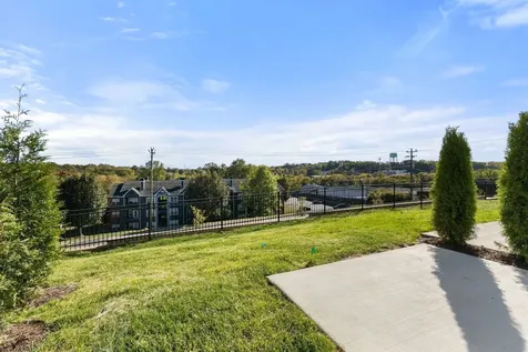 5089 Dayflower Drive Hermitage TN 37076