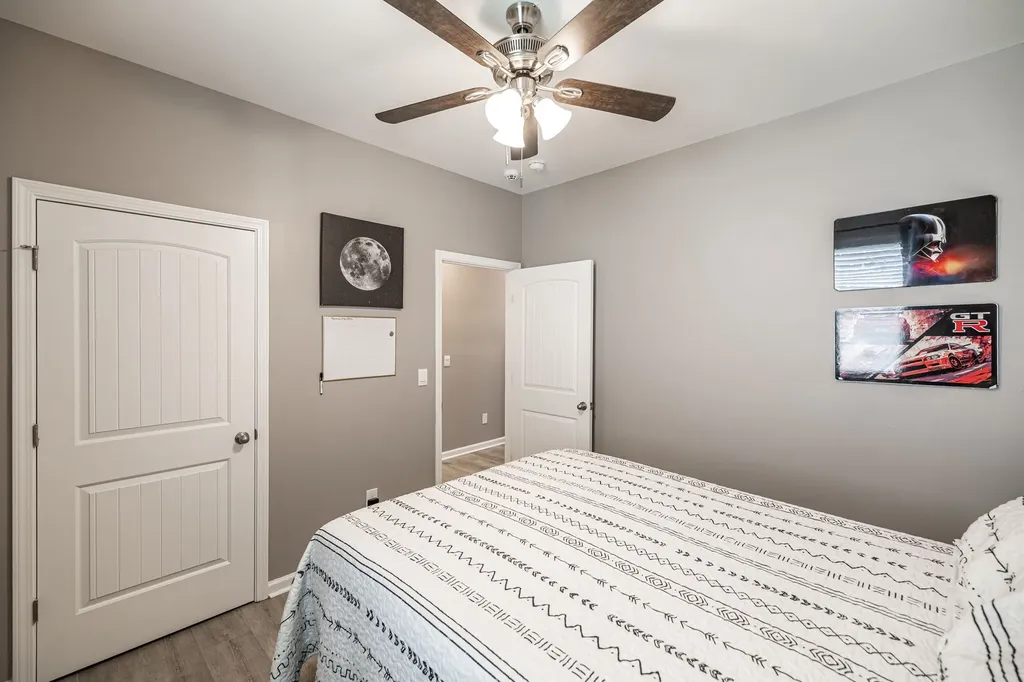 1029 Linn Cove Court Gallatin TN 37066