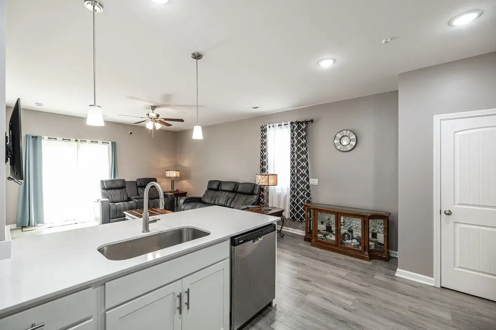 1029 Linn Cove Court Gallatin TN 37066