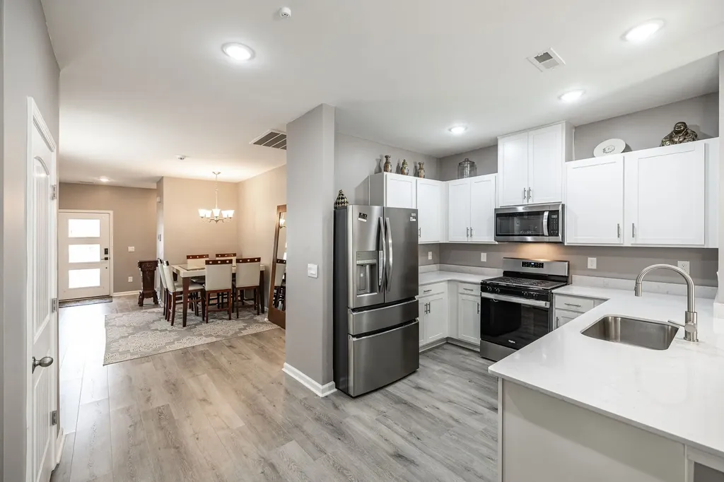1029 Linn Cove Court Gallatin TN 37066