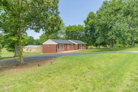 7220 Polk Lane Columbia TN 38401