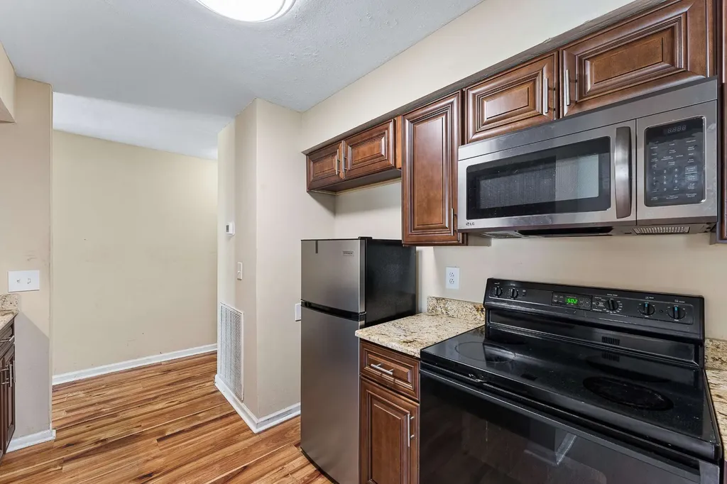 128 Stoneridge Parkway La Vergne TN 37086