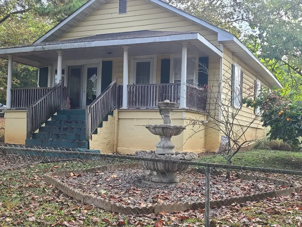 118 High Street Calhoun TN 37309