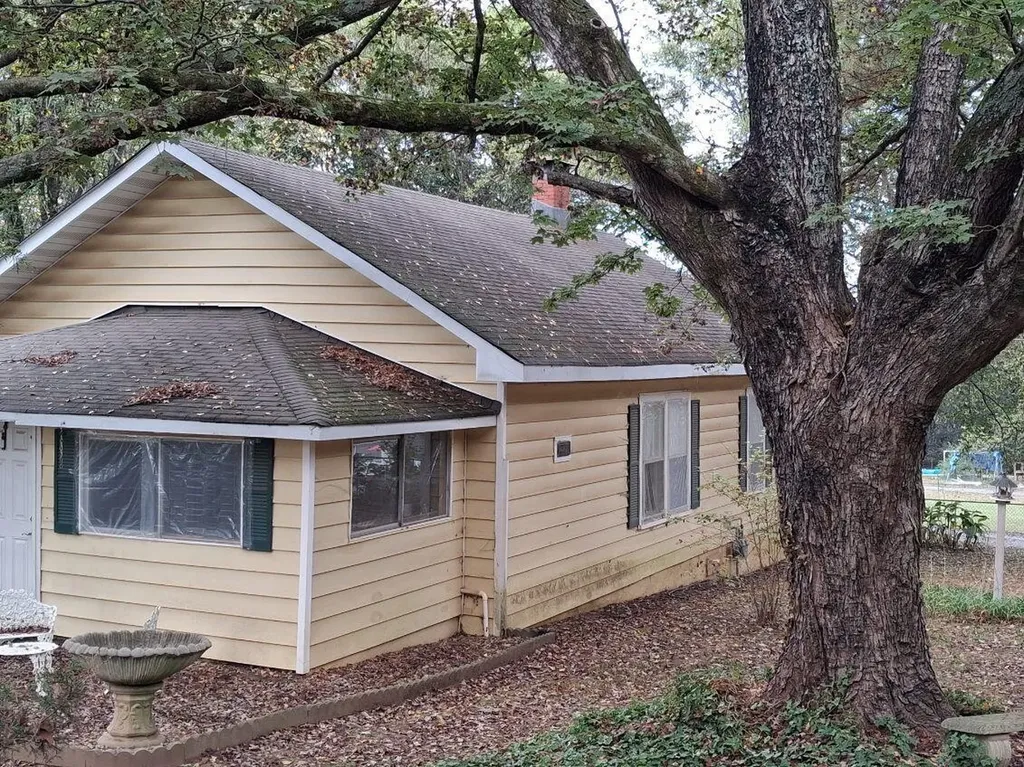 118 High Street Calhoun TN 37309