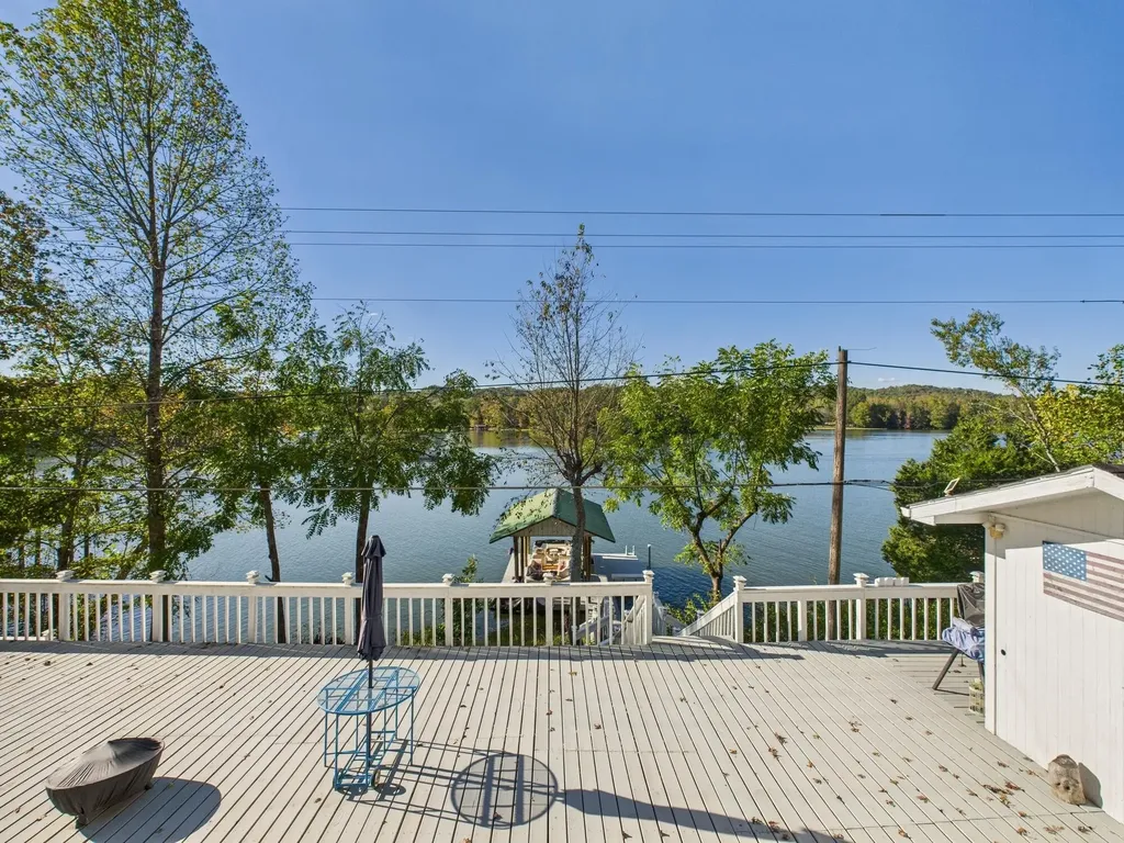 341 Clearwater Drive Spring City TN 37381