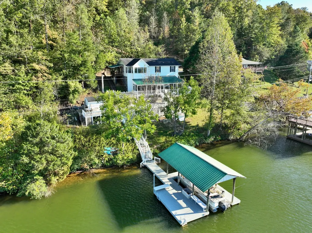 341 Clearwater Drive Spring City TN 37381