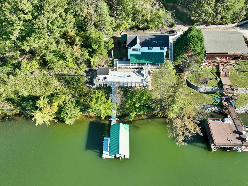 341 Clearwater Drive Spring City TN 37381