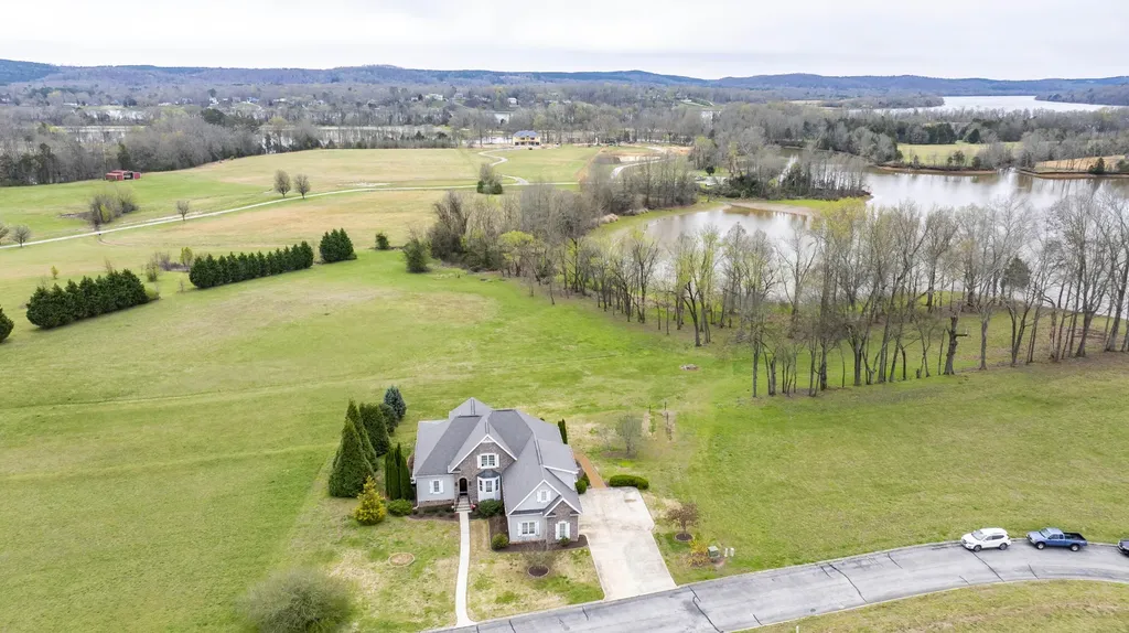 468 Melrose Place Dayton TN 37321