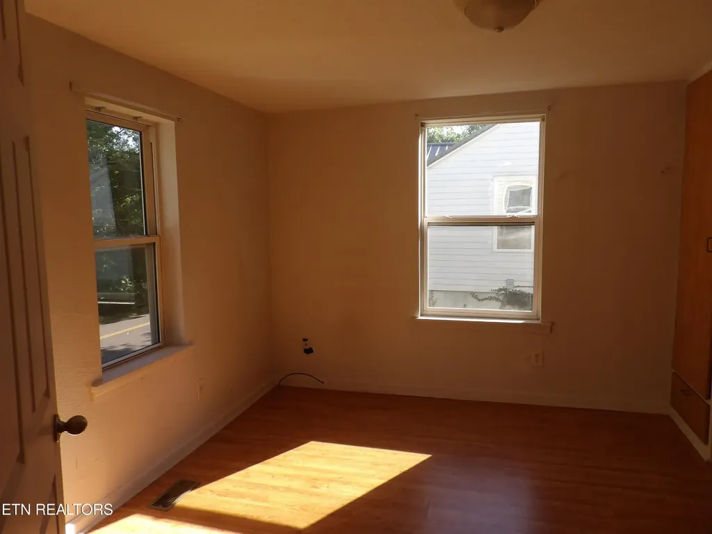 332 Cleveland Street Crossville TN 38555