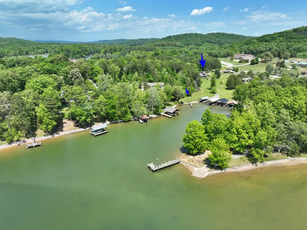3442 River Road Ten Mile TN 37880
