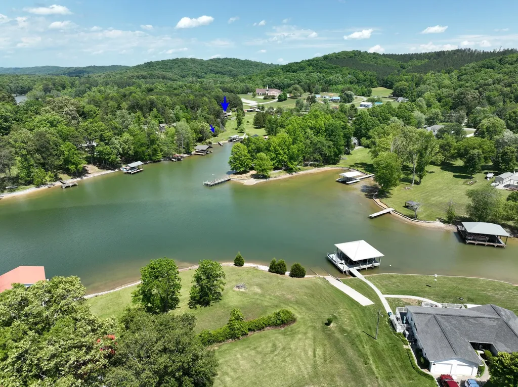 3442 River Road Ten Mile TN 37880