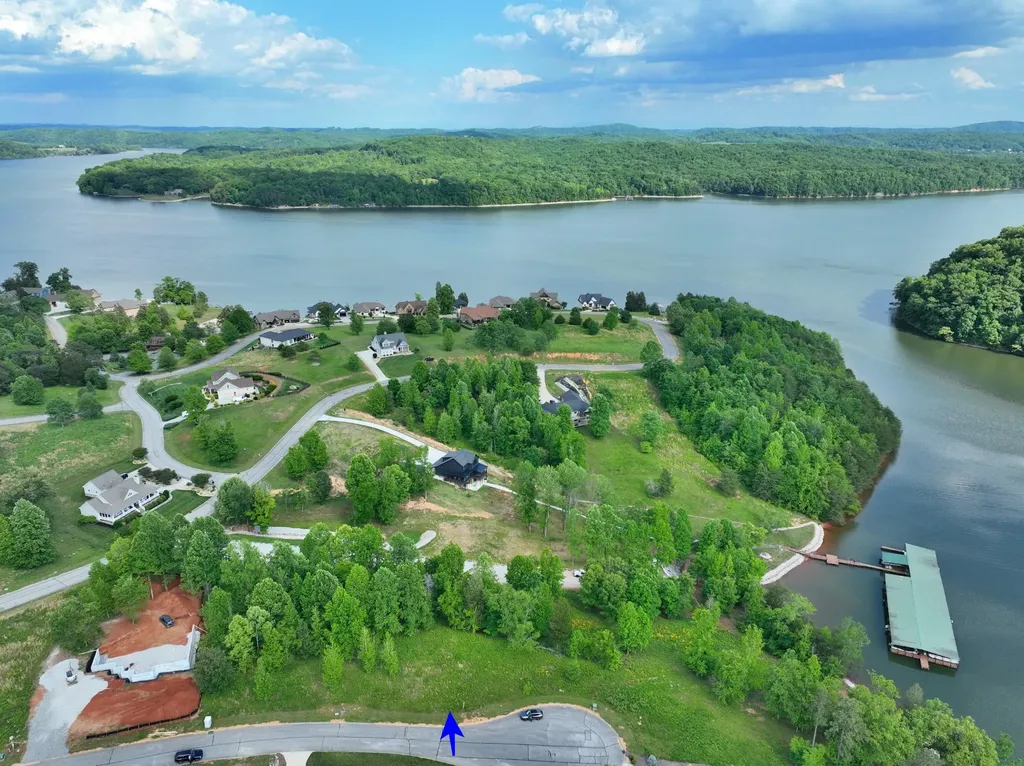 56 Blue Heron Bluff Harriman TN 37748