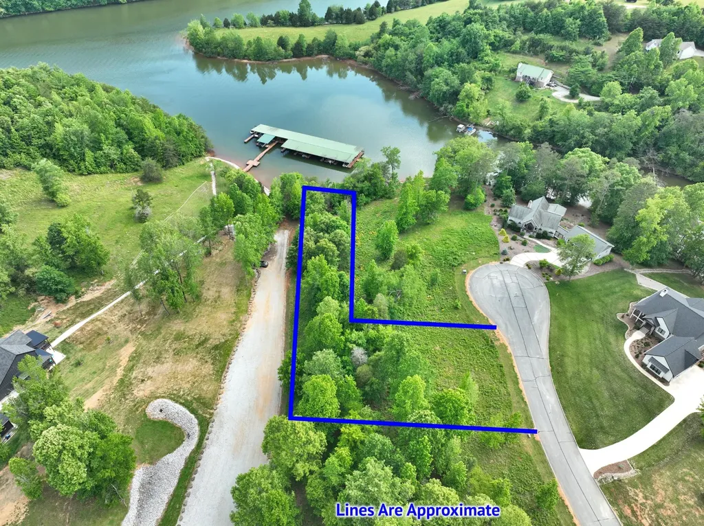 56 Blue Heron Bluff Harriman TN 37748