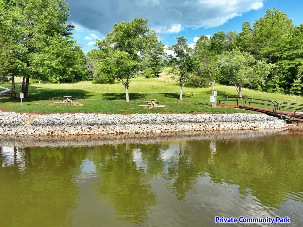 56 Blue Heron Bluff Harriman TN 37748