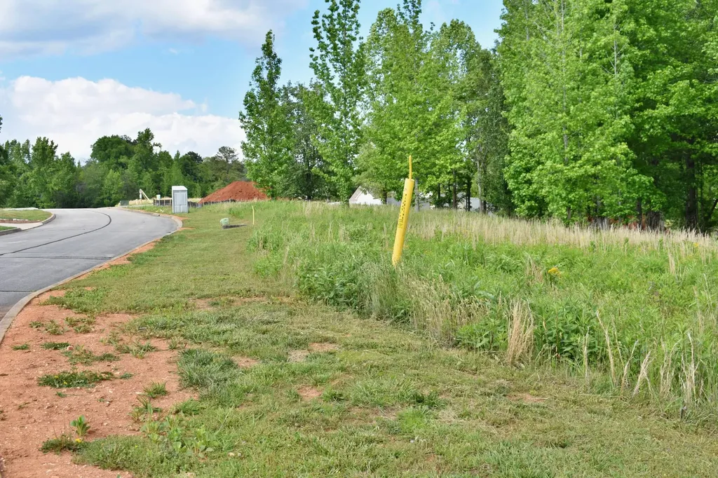 56 Blue Heron Bluff Harriman TN 37748