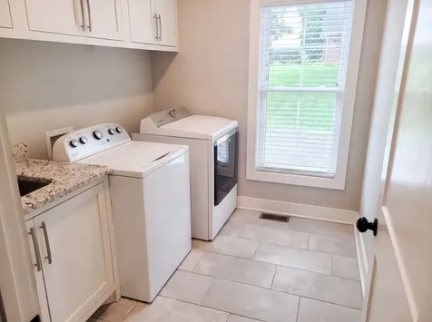 521 Autumnstone Lane Bowling Green KY 42103