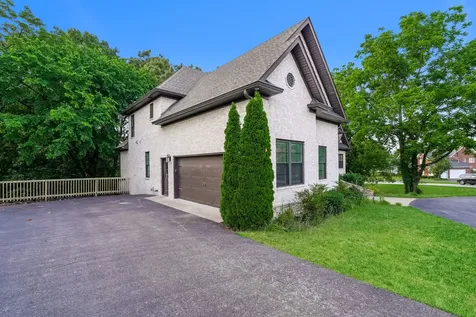 521 Autumnstone Lane Bowling Green KY 42103