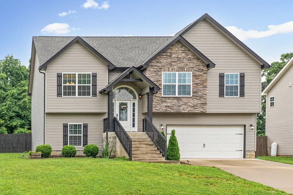 130 Sycamore Hill Drive Clarksville TN 37042