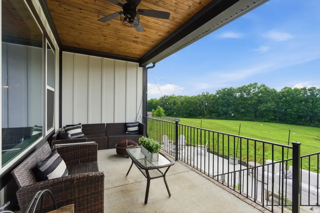7958 Daugherty Capley Road Primm Springs TN 38476