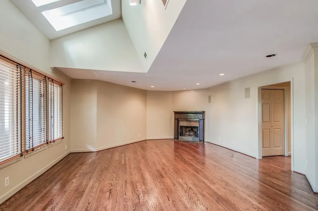 2110 Portland Avenue Nashville TN 37212