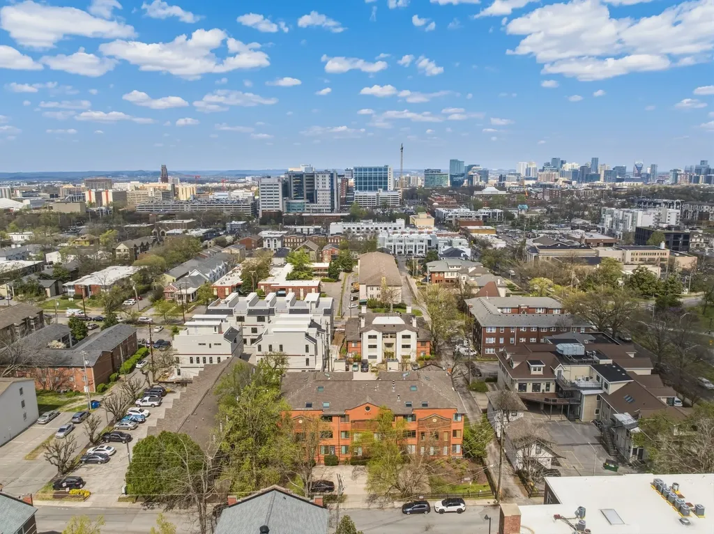 2110 Portland Avenue Nashville TN 37212