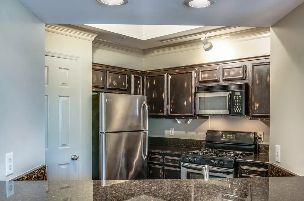 2110 Portland Avenue Nashville TN 37212