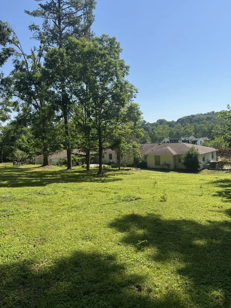 4657 Tara Drive Nashville TN 37215
