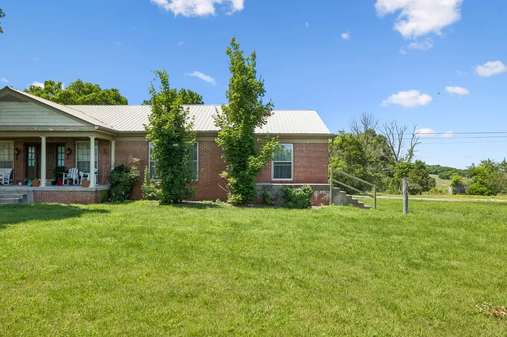 241 Old Rome Pike Lebanon TN 37087