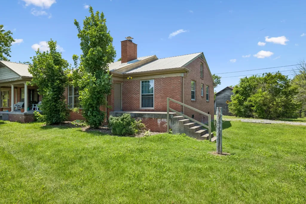 241 Old Rome Pike Lebanon TN 37087