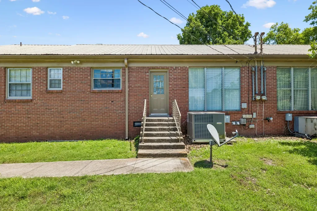 241 Old Rome Pike Lebanon TN 37087