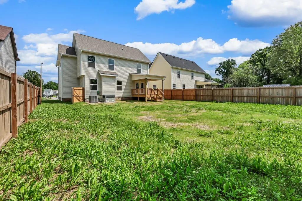 3609 Fox Tail Drive Clarksville TN 37040
