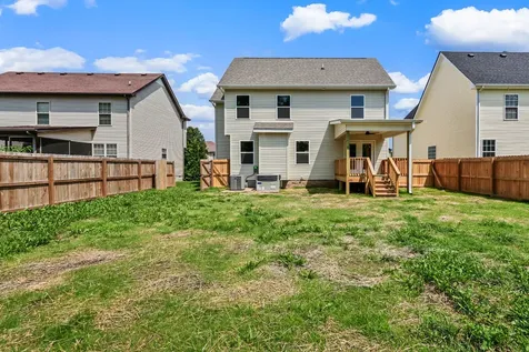3609 Fox Tail Drive Clarksville TN 37040