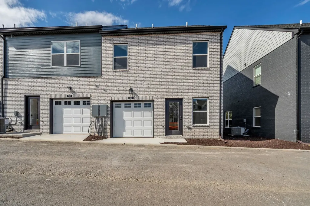 348 Twig Pvt Court Hendersonville TN 37075