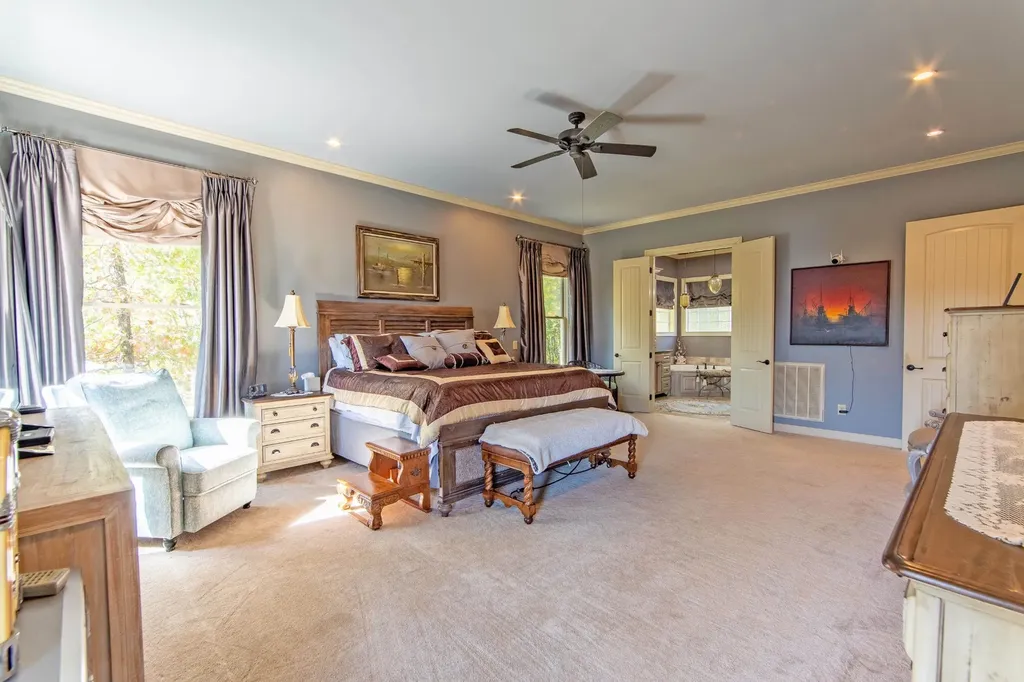 70 Light Point Savannah TN 38372