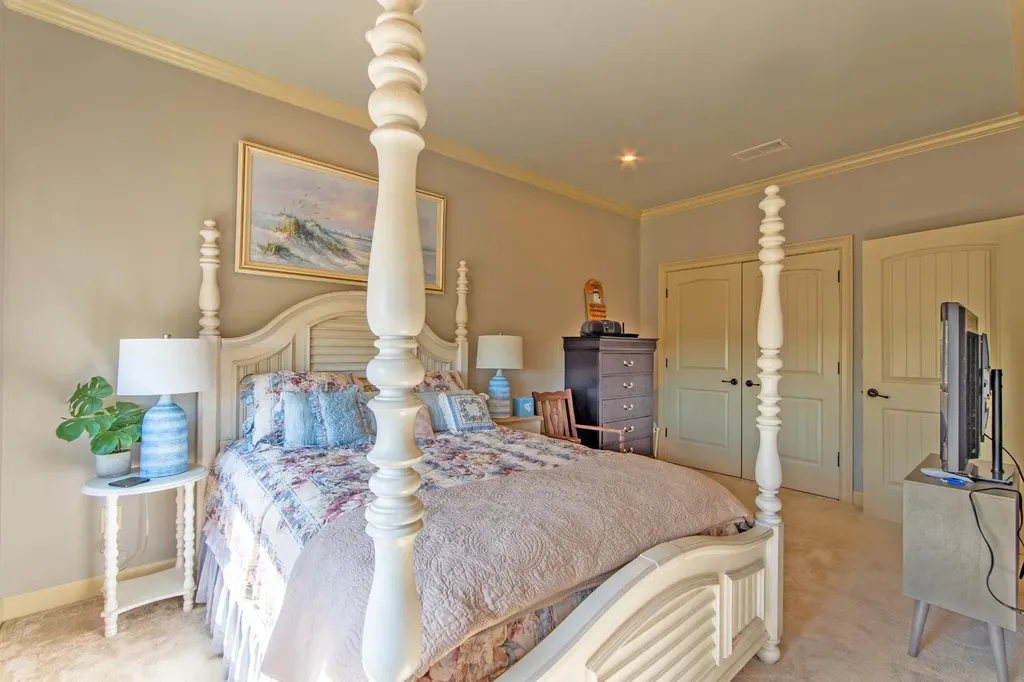 70 Light Point Savannah TN 38372