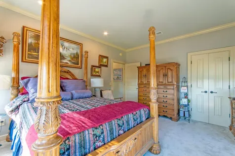 70 Light Point Savannah TN 38372