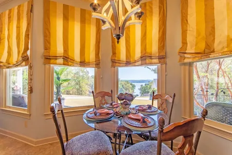 70 Light Point Savannah TN 38372