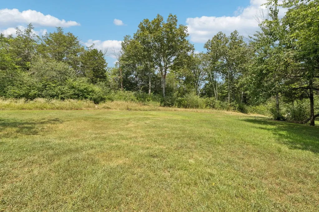 2478 Lewisburg Pike Spring Hill TN 37174