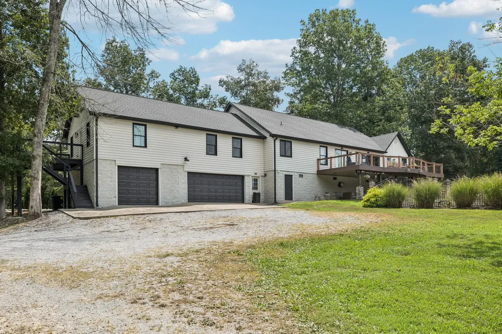 2478 Lewisburg Pike Spring Hill TN 37174