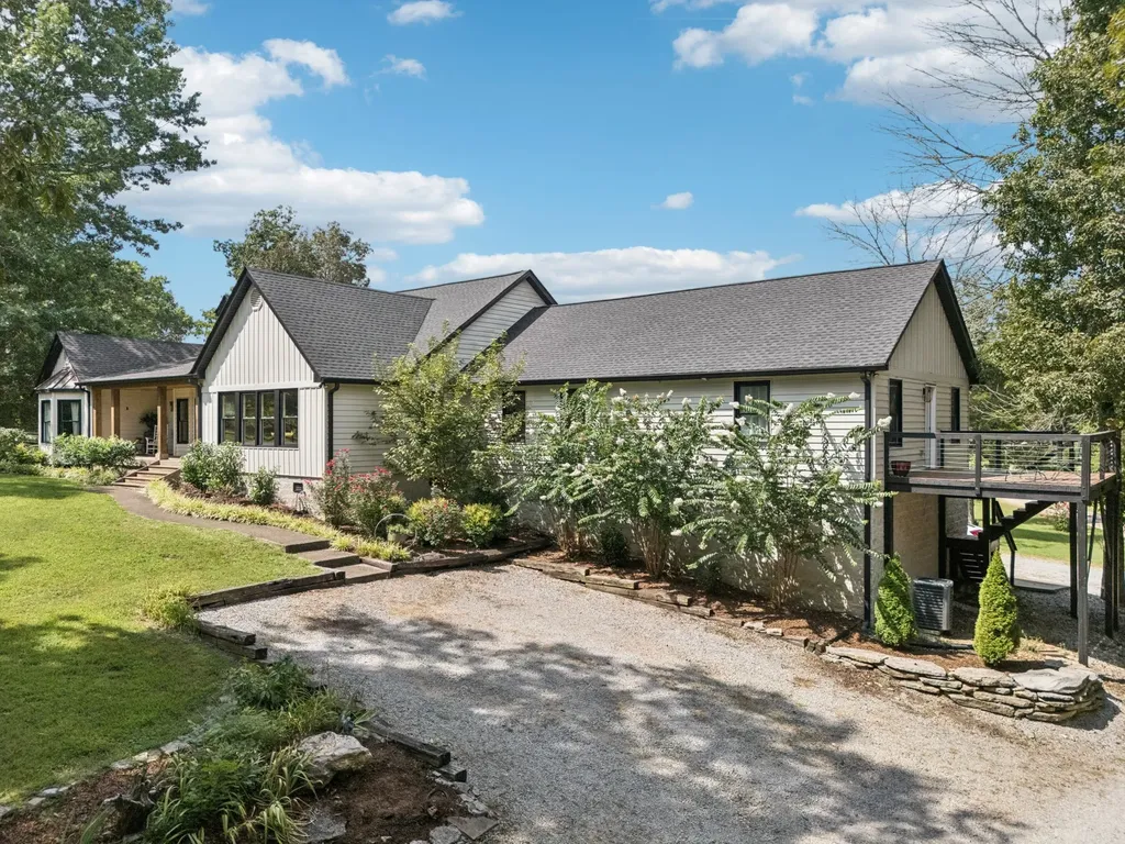2478 Lewisburg Pike Spring Hill TN 37174