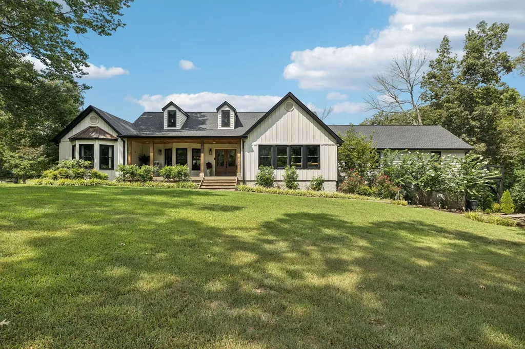 2478 Lewisburg Pike Spring Hill TN 37174