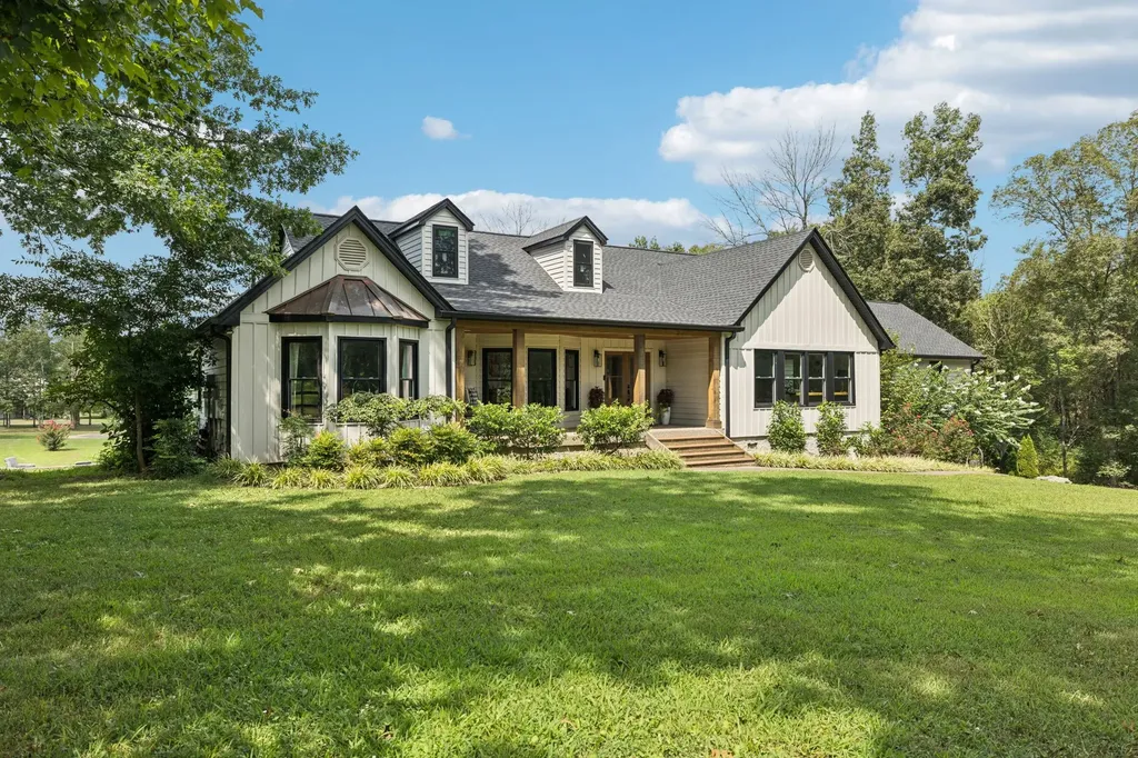 2478 Lewisburg Pike Spring Hill TN 37174